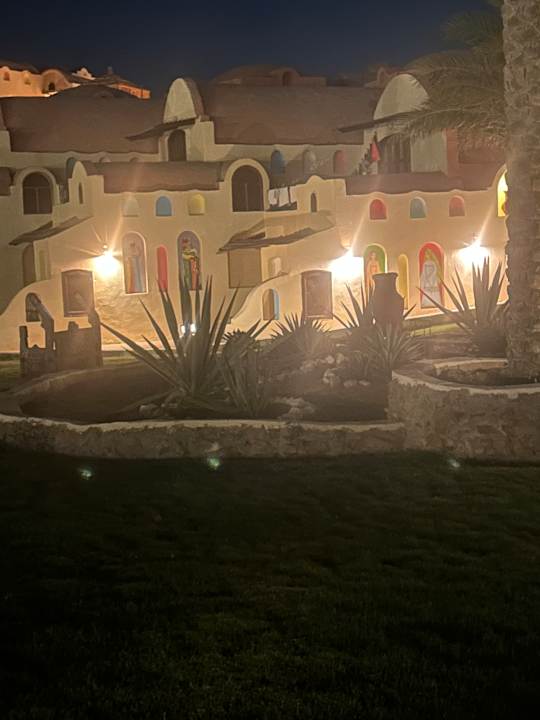 Gartenanlage Protels Crystal Beach Resort