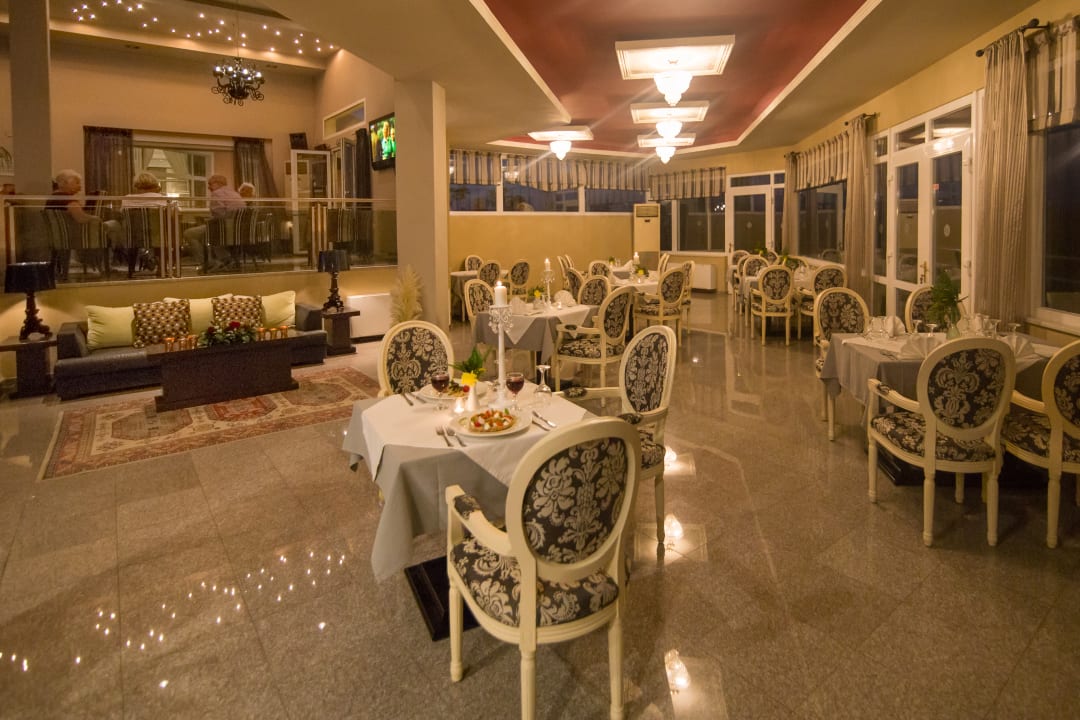 Gastro Hotel Sunrise Resort