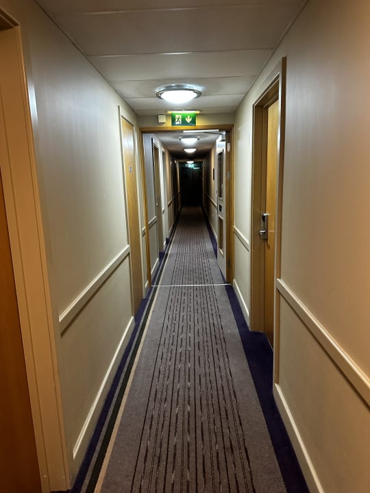 Zimmer Hotel Premier Inn London Hanger Lane
