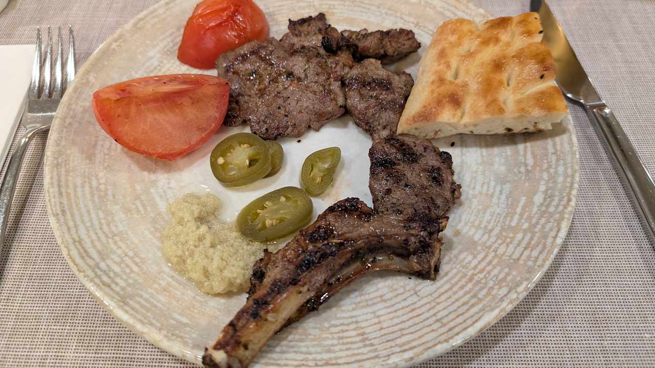 Gastro Melas Resort Hotel