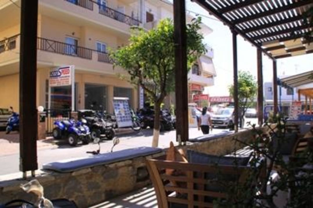 Blick auf die Strasse Albatros Spa & Resort Hotel