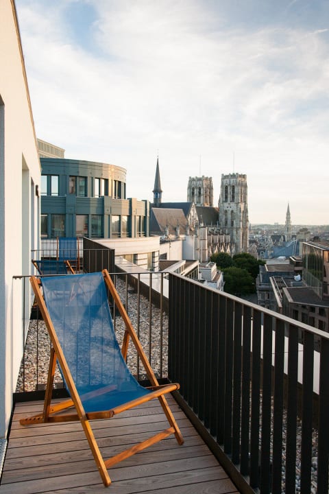 Balkonzimmer mit Ausblick Motel One Brussels