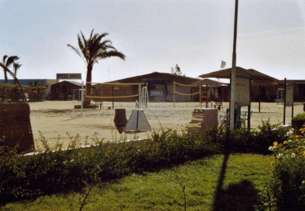 Volleyballplatz Golden Beach Resort