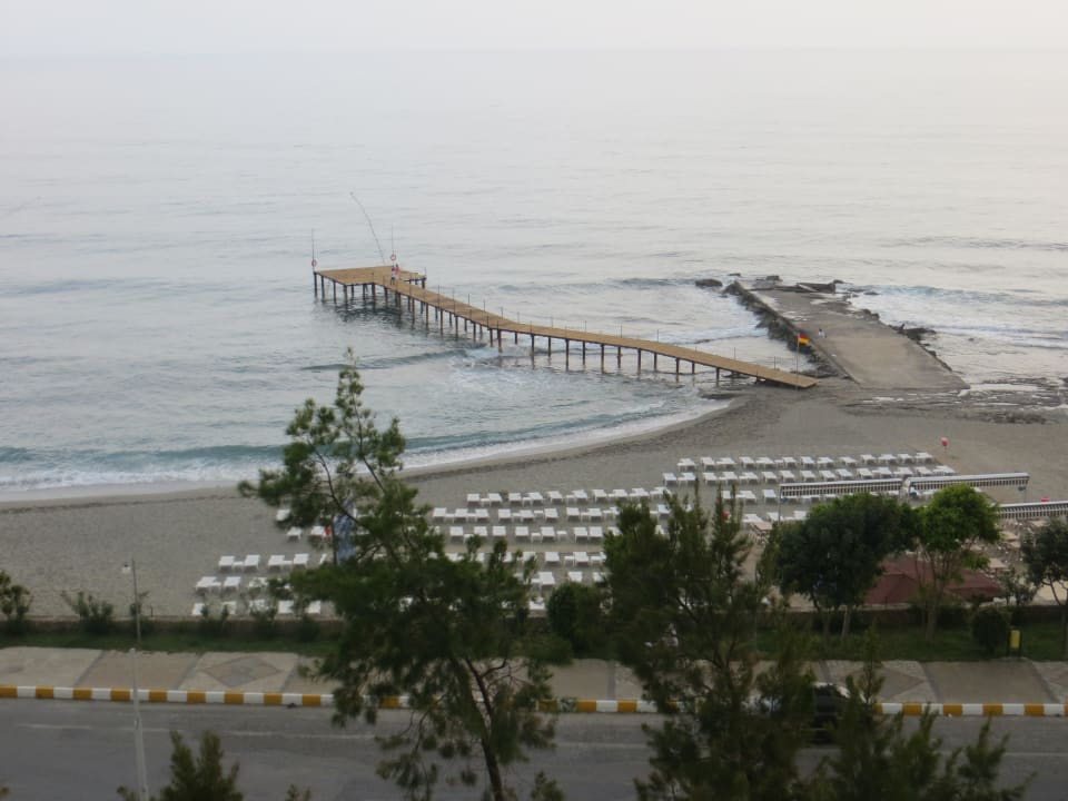 Steg und Liegen Grand Kaptan