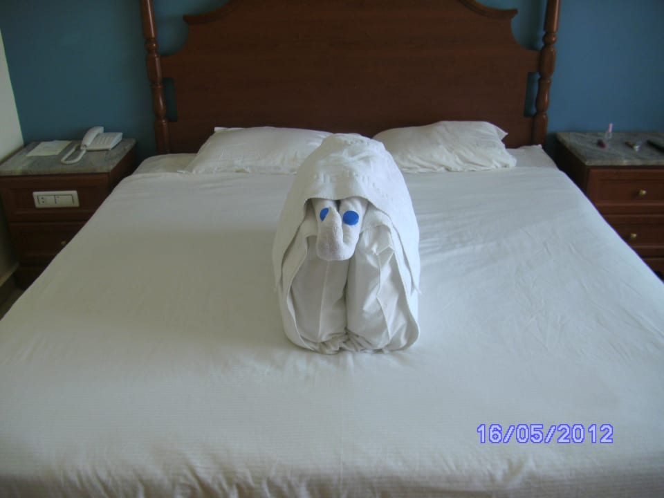 Jeden Tag eine kleine Überraschung Titanic Beach Spa & Aqua Park