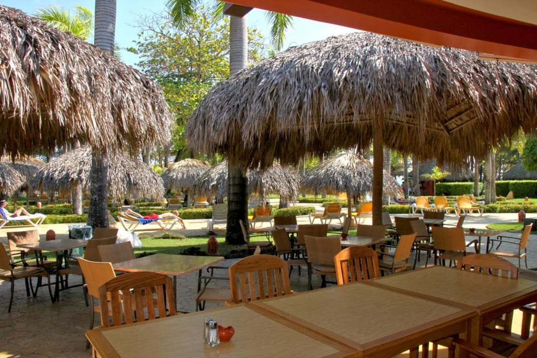 Poolrestaurant Iberostar Waves Costa Dorada