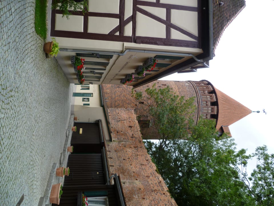 Weg zum Gästehaus Ringhotel Schloss Tangermünde