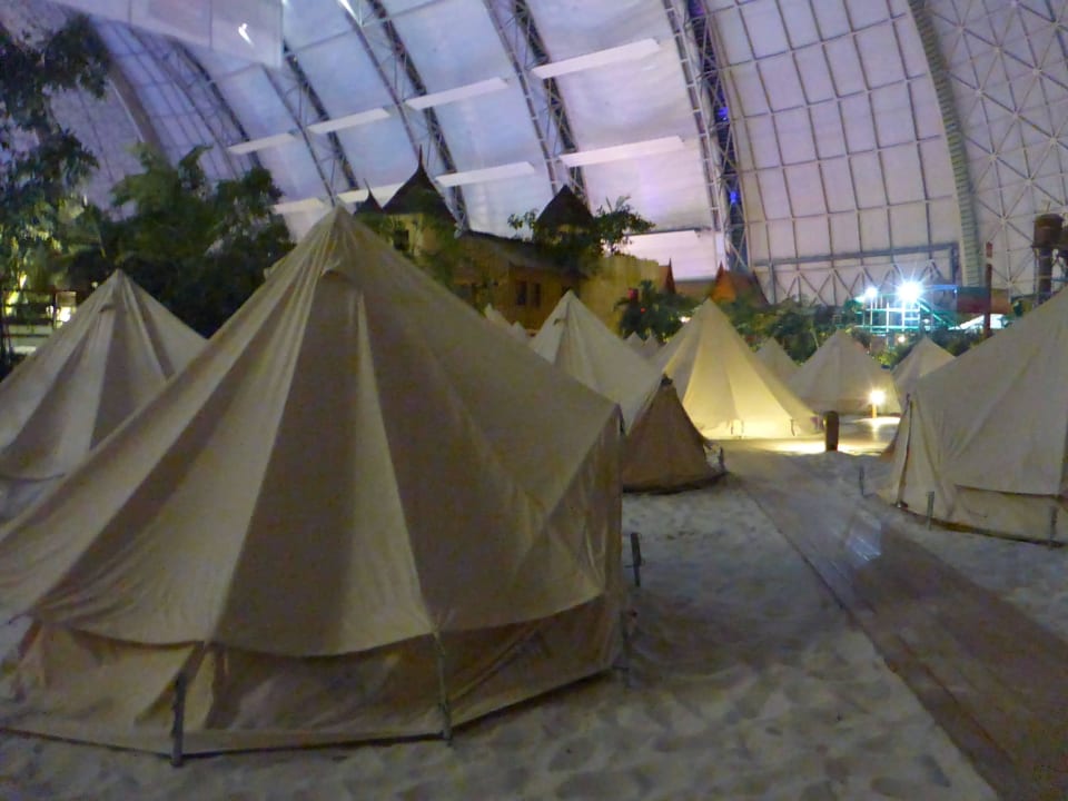 Zelt-Dorf Tropical Islands Resort