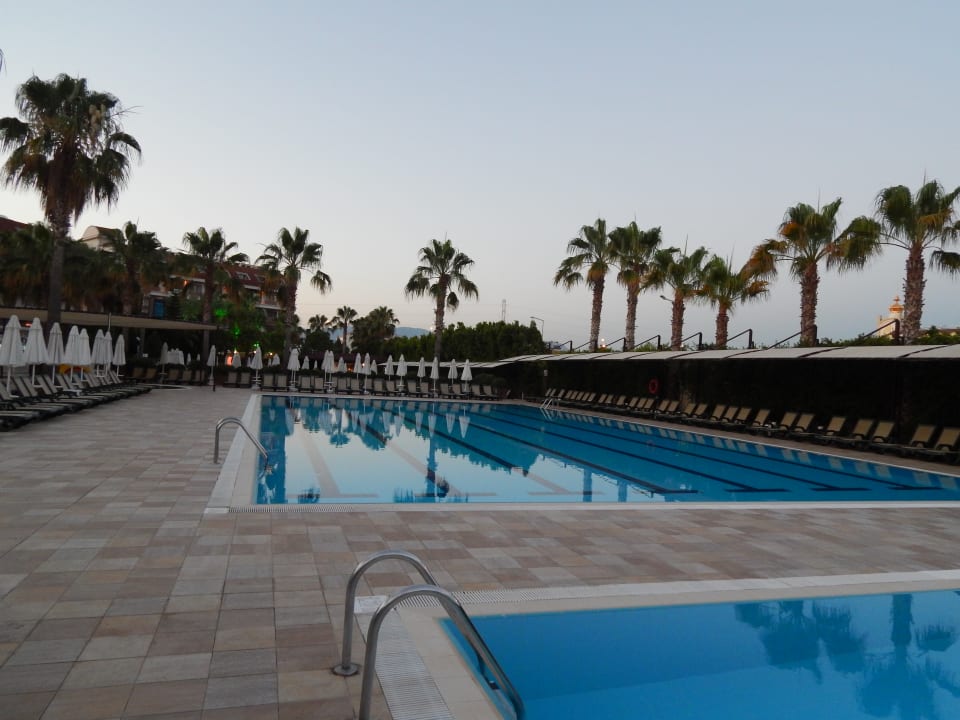 Pool Hane Family Resort