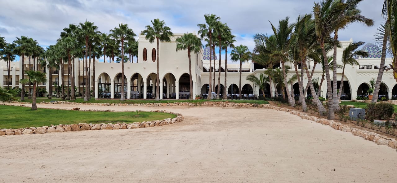 Außenansicht Hotel Riu Karamboa