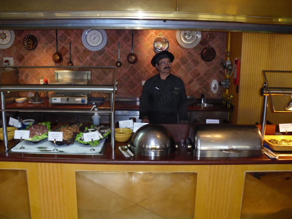 Büffet Grupotel Playa de Palma Suites & Spa