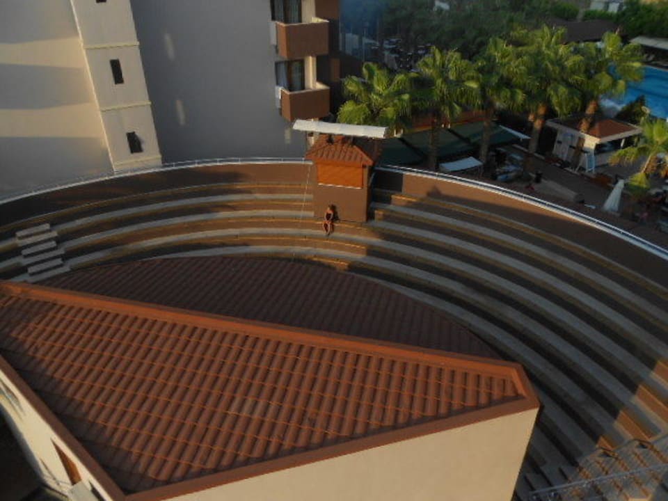 Amphitheater Hane Family Resort