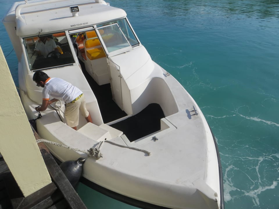 Abholung mit dem Speedboot Adaaran Select Hudhuran Fushi - Premium All Inclusive