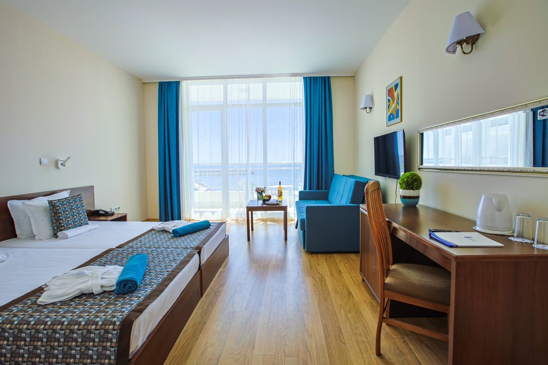 Zimmer Berlin Golden Beach