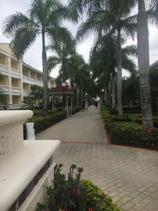 Gartenanlage Bahia Principe Luxury Bouganville