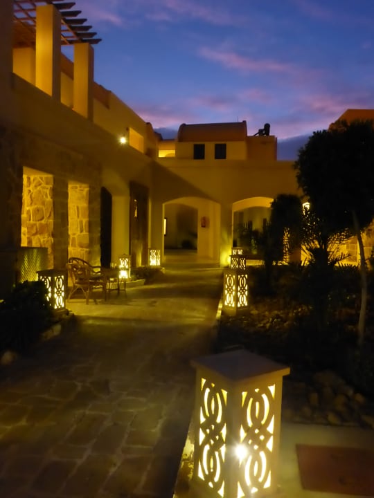 Außenansicht Rohanou Beach Resort