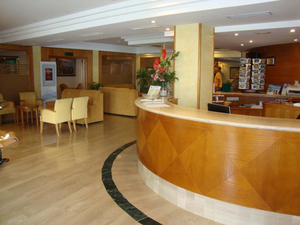 Rezeption Valentin Somni Hotel & Suites