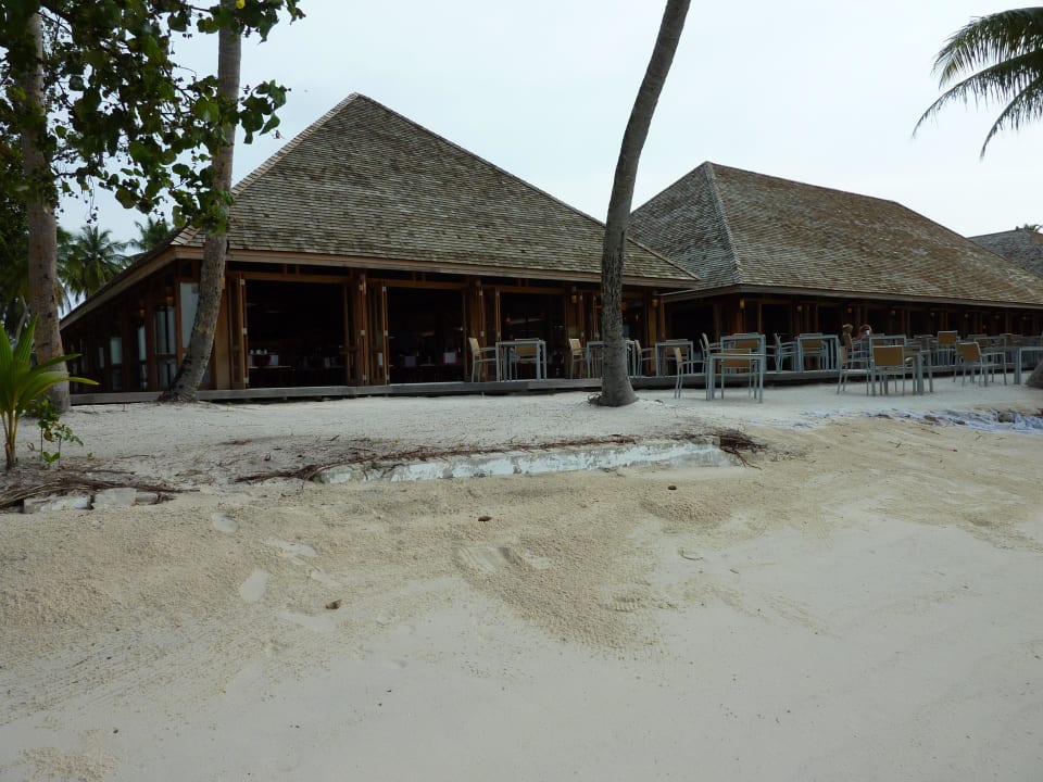 Funama Restaurant Vilamendhoo Island Resort & Spa