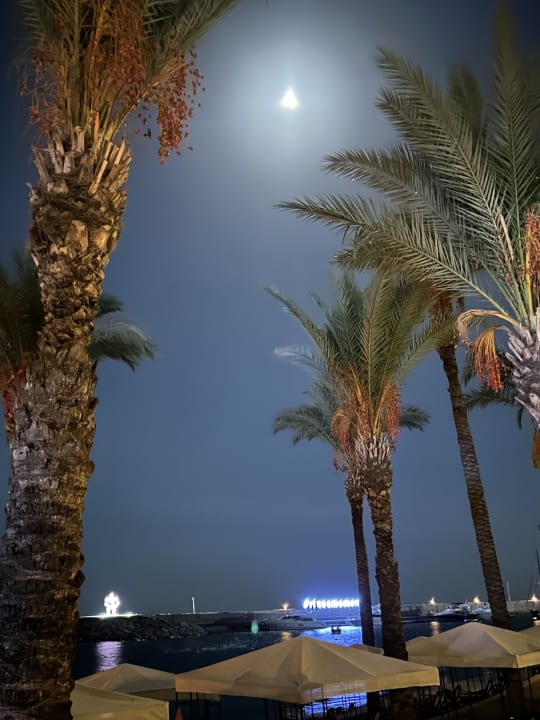 Strand Rixos Sungate