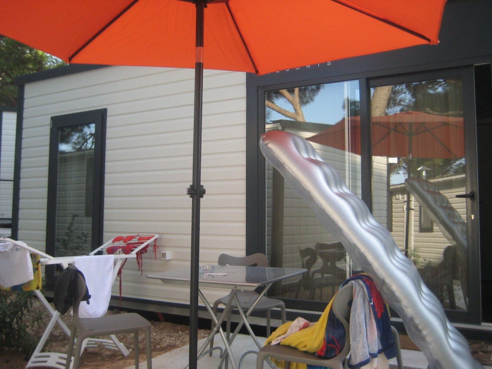 Moblie homes Waterman Beach Village camp & Glamping