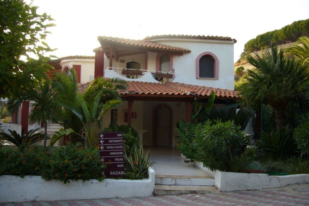 das höchste Gebäude Villaggio Baia d'Ercole