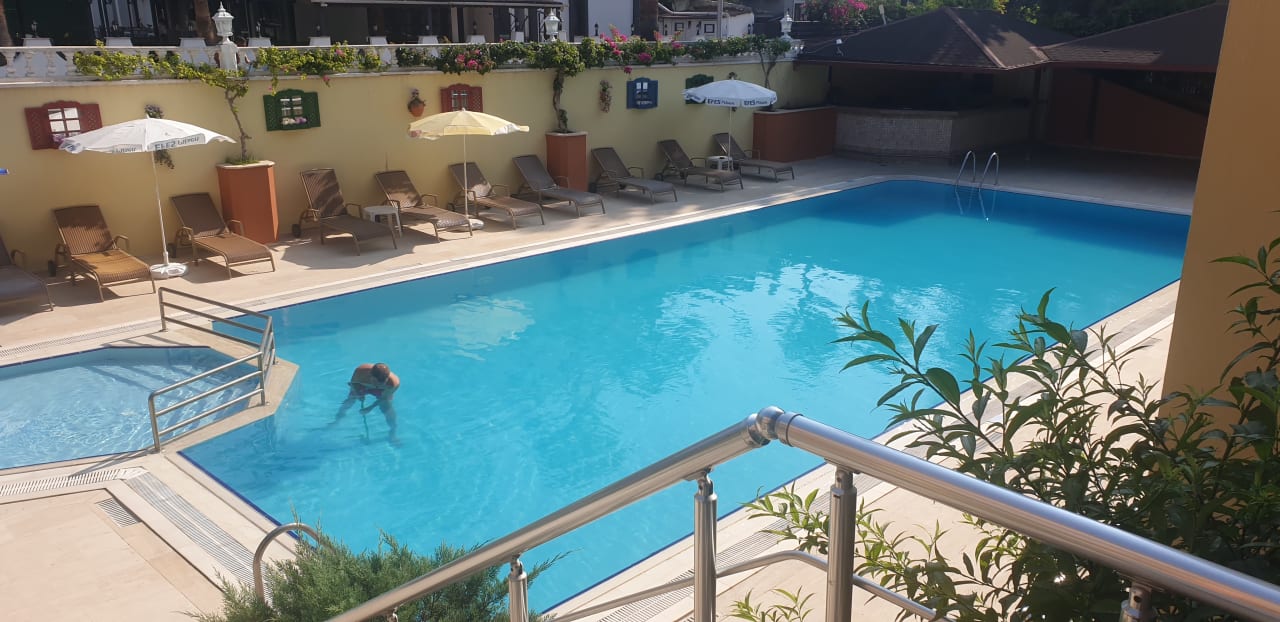 Pool Hotel Wassermann