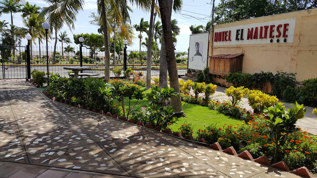 Gartenanlage Hotel El Maltese