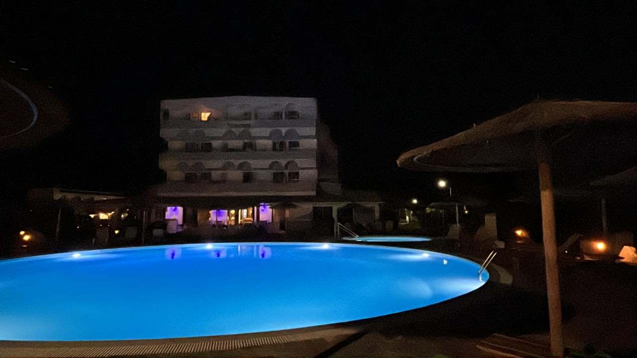 Pool Hotel Albatros