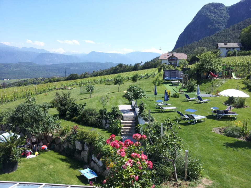 Großzügige Liegewiesen Residence & Garden Hotel DAS MATSCHER