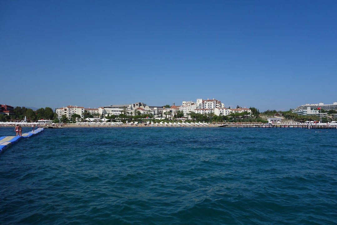 Blick auf`s Hotel vom Meer aus PALOMA Perissia