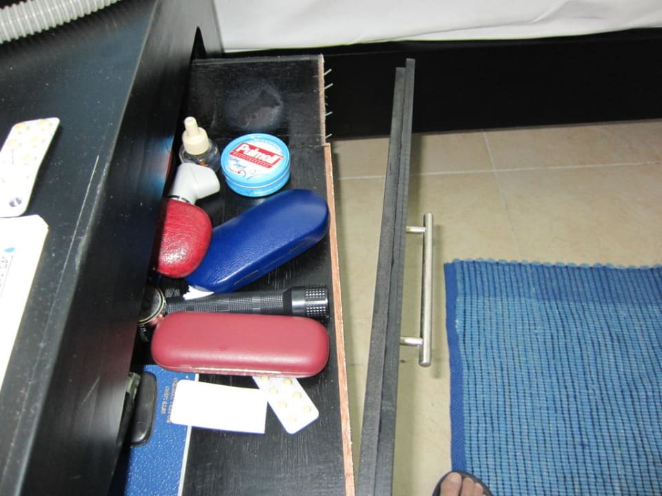 Schrank Ocean Blue & Sand