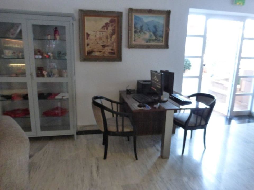 Internet 15 Min 2 Euro Hotel Clumba