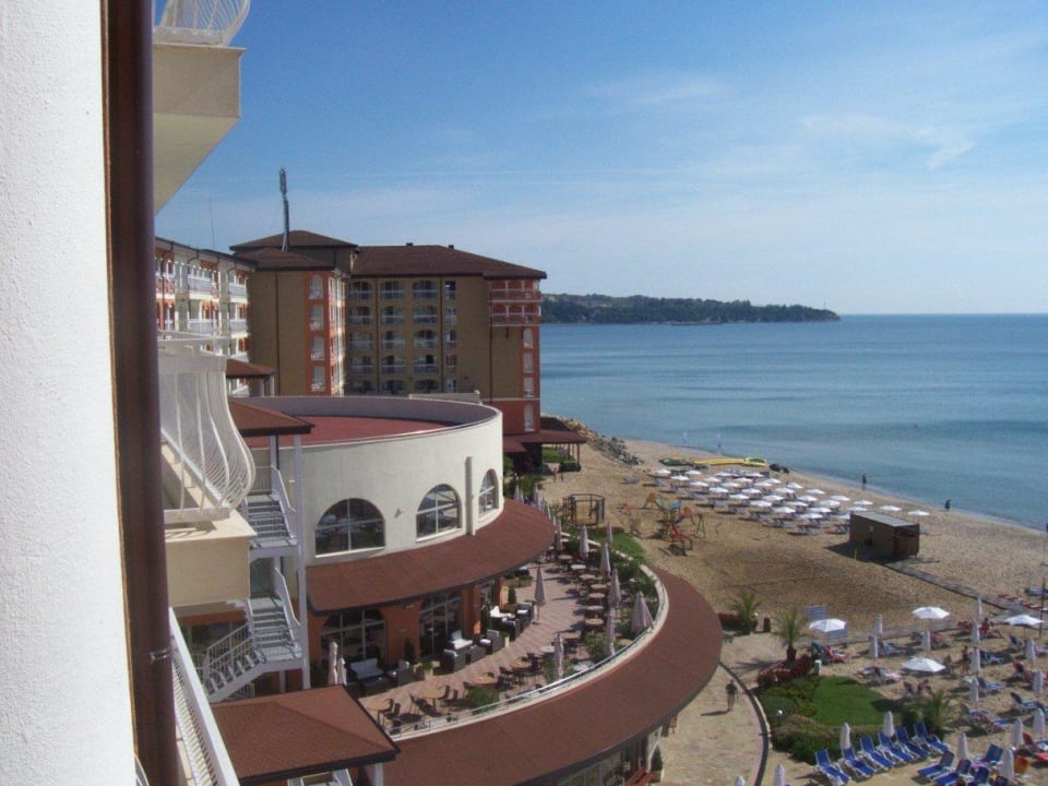 Blick auf die Lobbybar  Sol Luna Bay