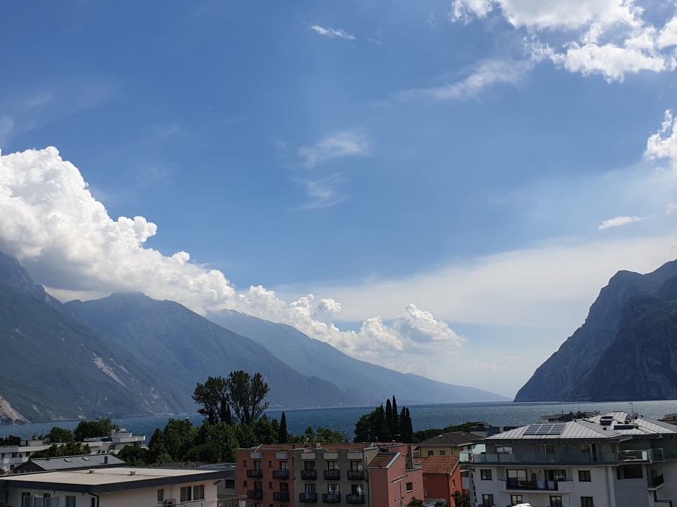 Ausblick Hotel Kristal Palace - TonelliHotels