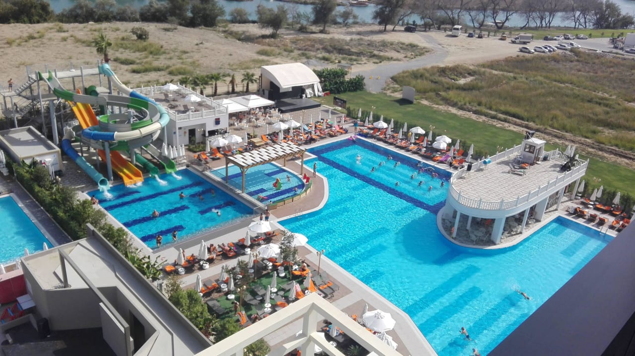 Pool J'adore Deluxe Hotel & Spa
