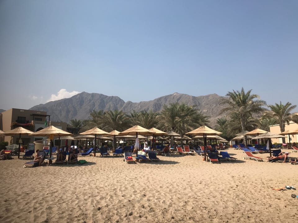 Strand Miramar Al Aqah Beach Resort