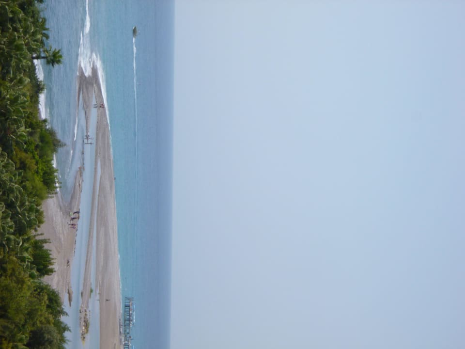 Вид на реку Holiday Park Resort