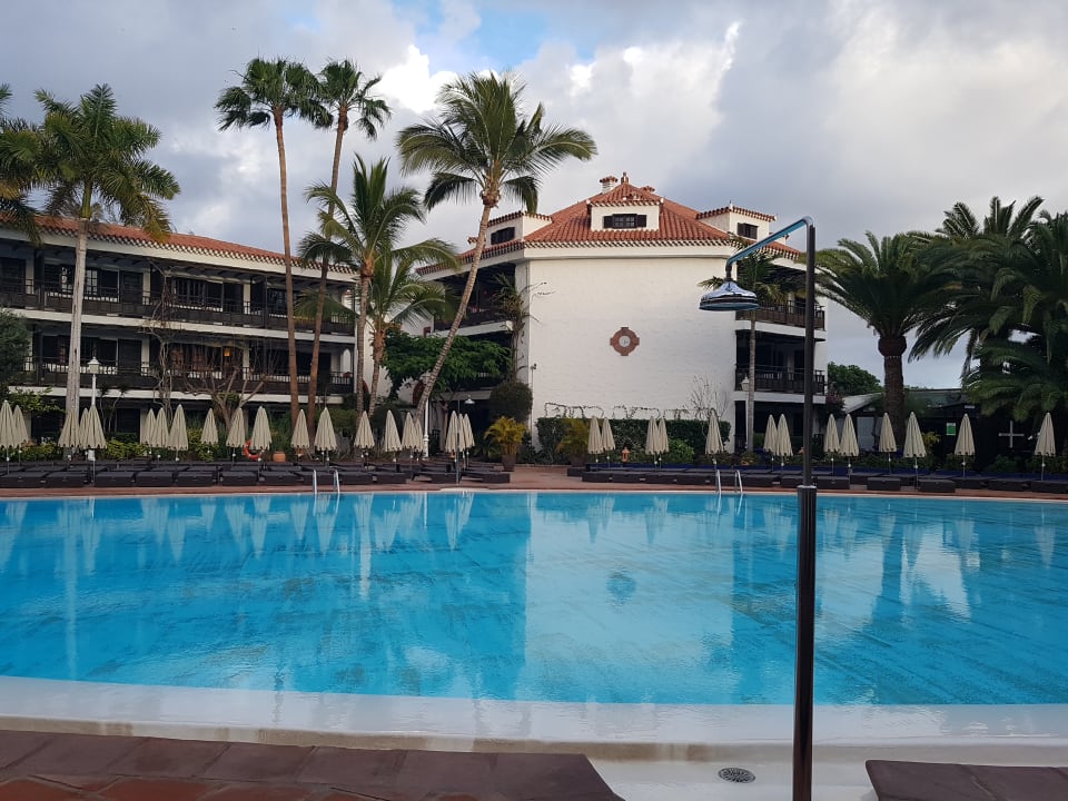 Pool Hotel Parque Tropical