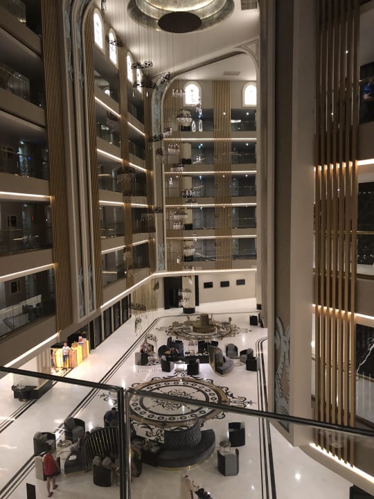 Lobby Haydarpasha Palace