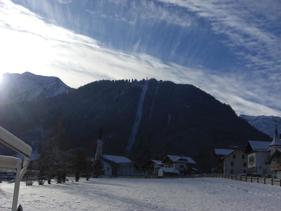 Ausblick von der Terrasse Verwöhnhotel Kristall
