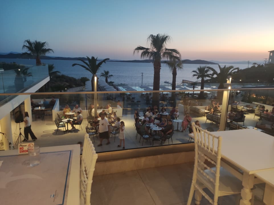 Ausblick Akrathos Beach Hotel