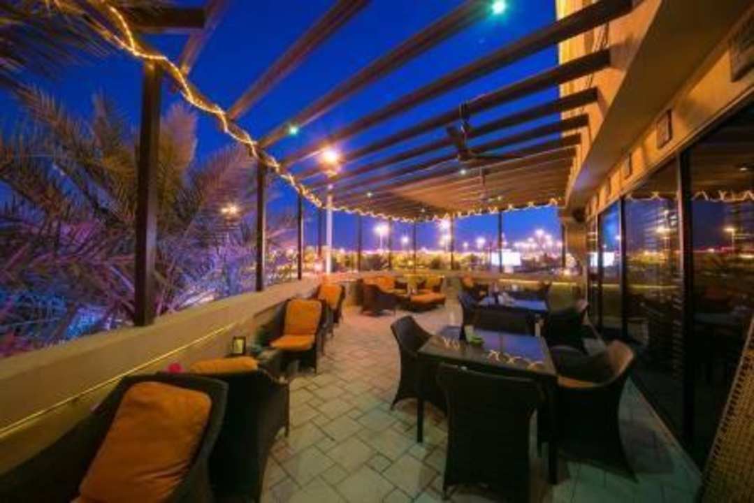 Terrace Hotel Mercure Grand Seef