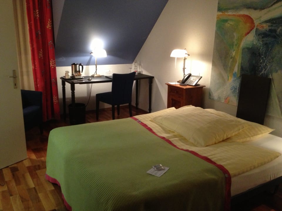 Zimmer 517 - alt und neu perfekt vereinigt Waldstätterhof Swiss Quality Hotel