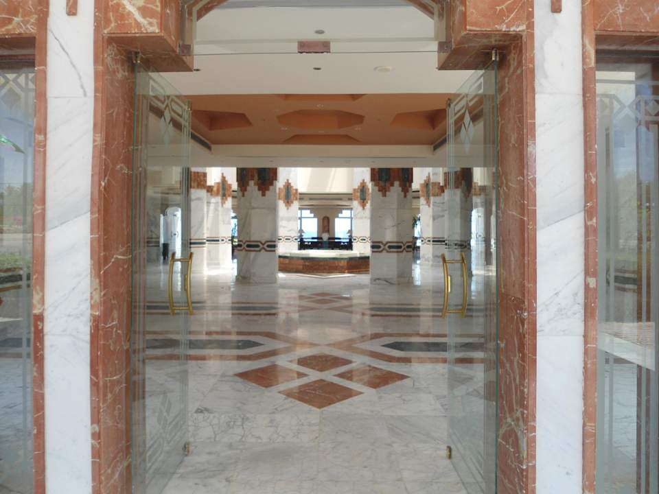 Lobby Le Mirage New Tower