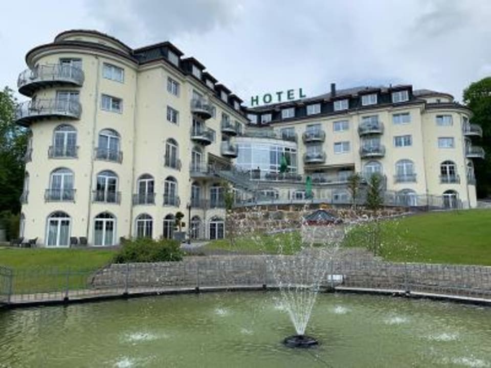 Außenansicht Parkhotel Hachenburg