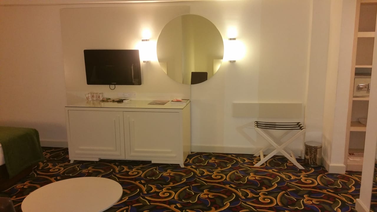 Zimmer Oscar Resort Hotel