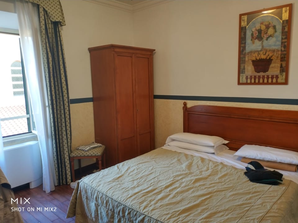 Kleiderschrank Hotel Alessandrino