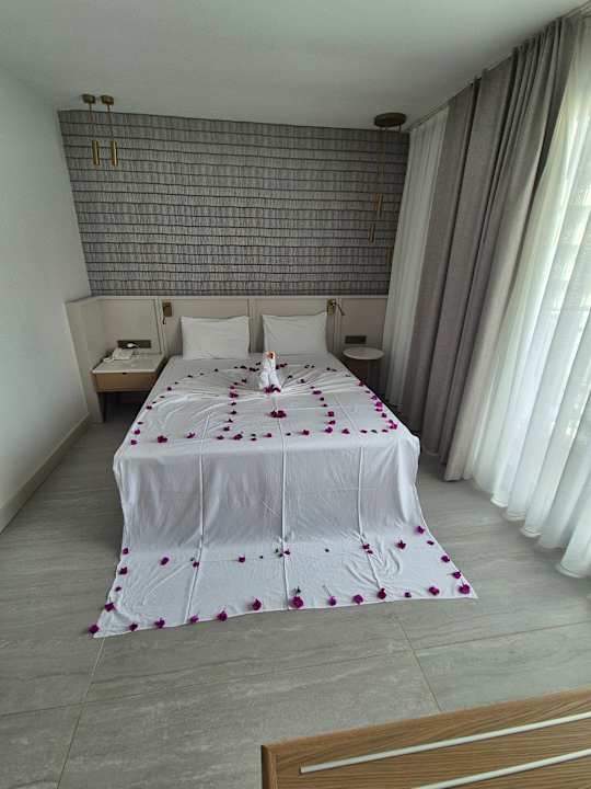 Zimmer Mira Meridia Beach Hotel