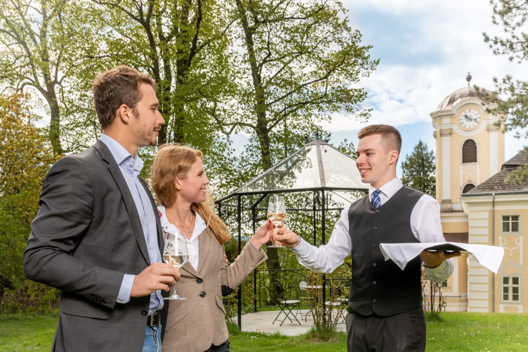 Gartenanlage Schlosshotel Rosenau