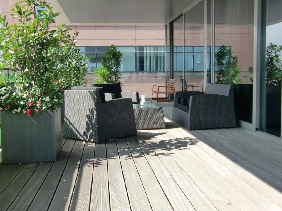 Lounge The 12th Floor Lindner Hotel Antwerp, part of JdV by Hyatt